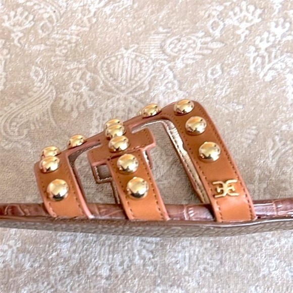 Brand New Sam Edelman Genuine Leather Sandals Cognac w/ Gold Tone Studs - Picture 11 of 14